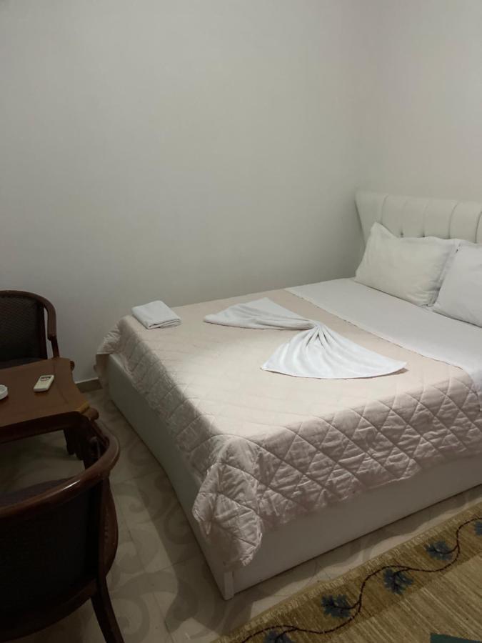 Panorama Rooms Elbasan Exteriör bild