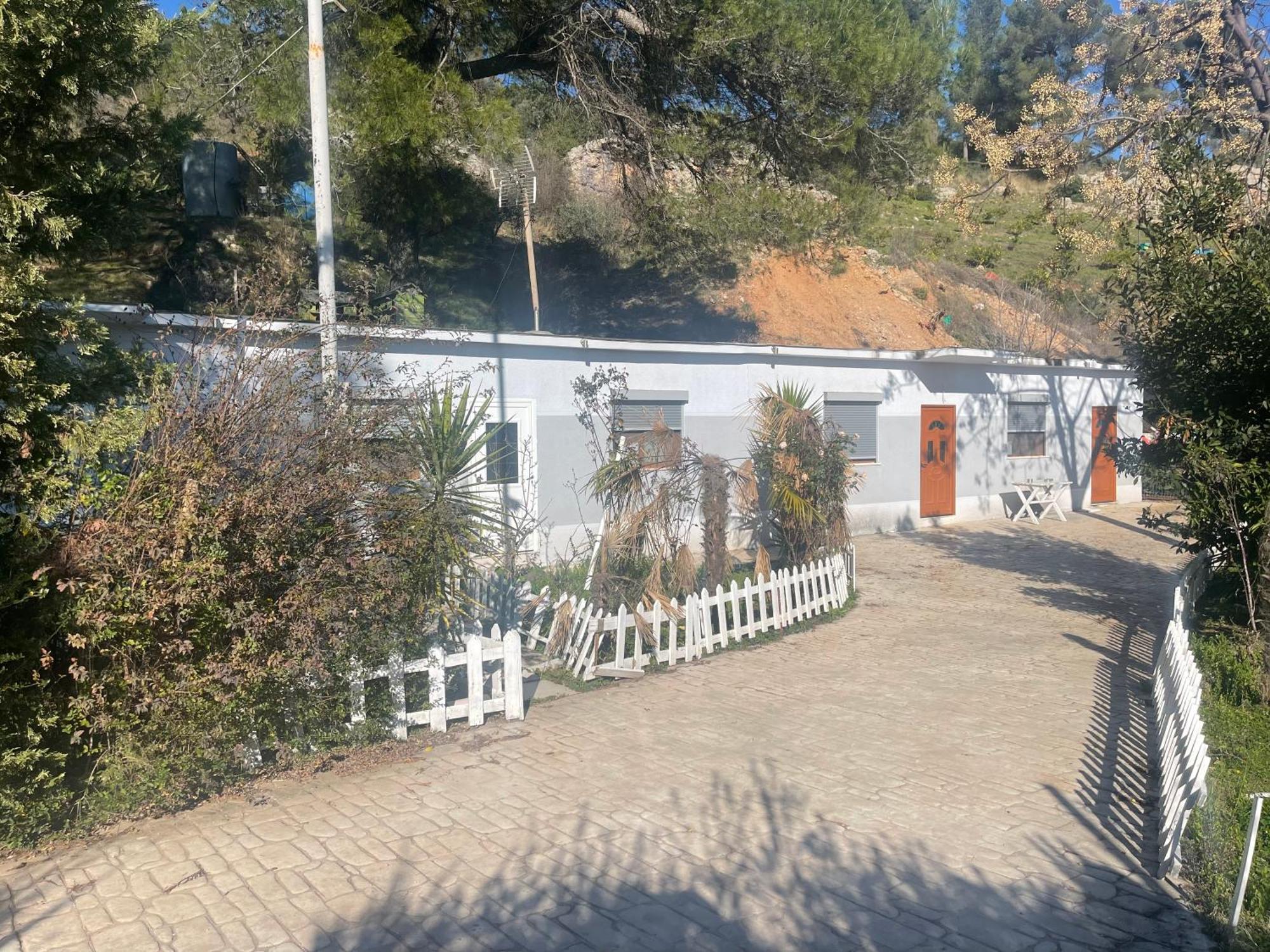 Panorama Rooms Elbasan Exteriör bild